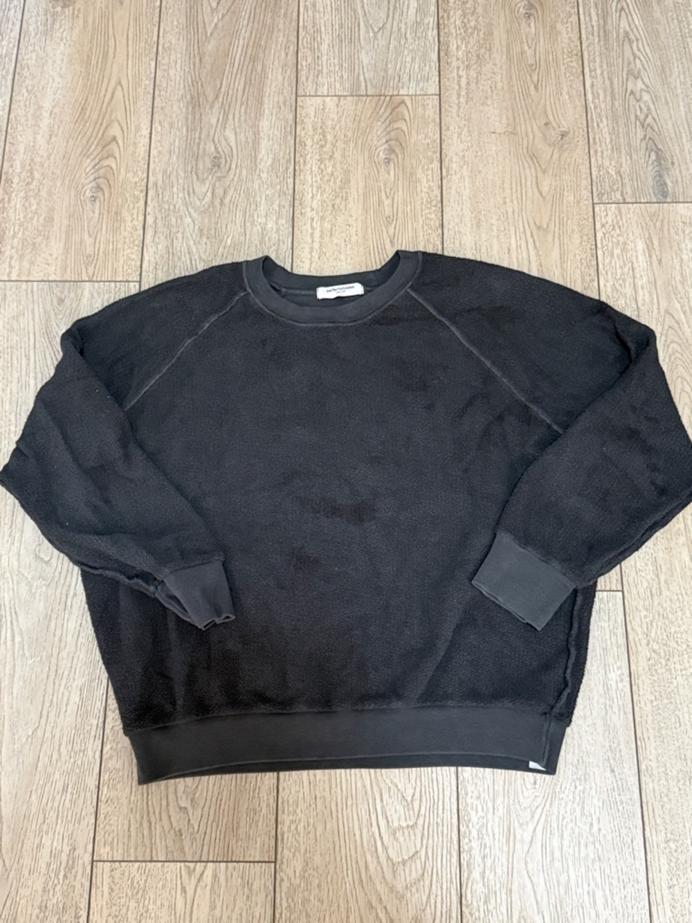 Perfectwhitetee reverse fleece crew neck sweatshirt